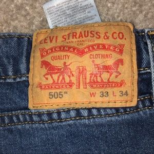 Levi’s 505 33x34